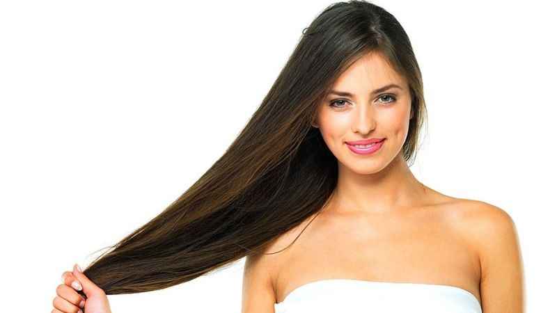 Saçı hızlı uzatıyor, saç beyazlamasını engelliyor ve saç derisi hastalıklarını önlüyor! Saçı güçlendiren mucize kür tarifi