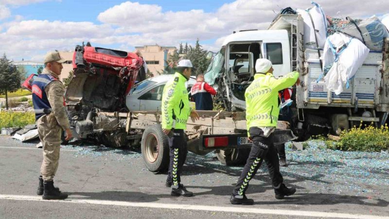 Şanlıurfa’daki kazada İlhan Yetim ve Abdullah Karataş hayatını kaybetti