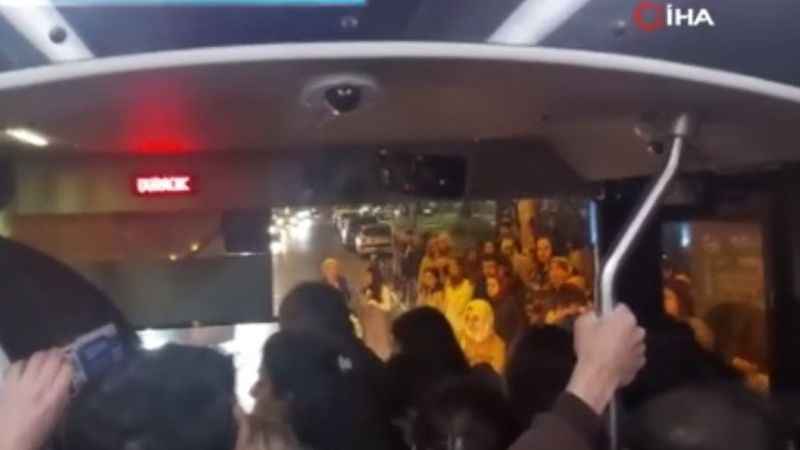 İstanbullu yolda kaldı, İETT yetişemedi