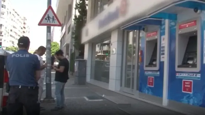 İzmir’de 300 milyonluk vurgunla ilgili bankada arama