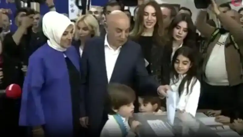 Cumhur İttifakı Adayı Altınok oyunu kullandı