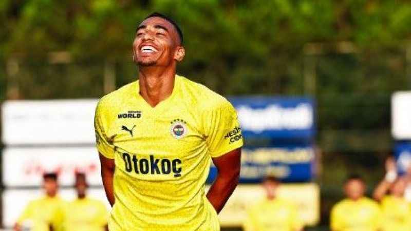 Alexander Djiku, takımla birlikte çalıştı