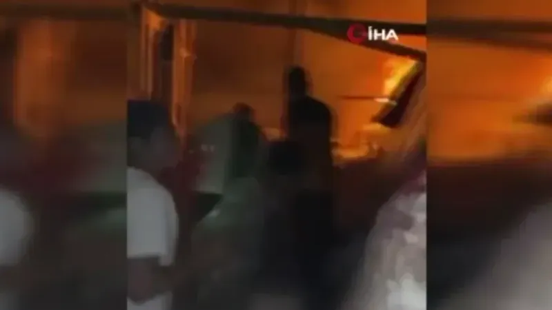 İsrail Refah’ta çadır kampı vurdu: 40 ölü