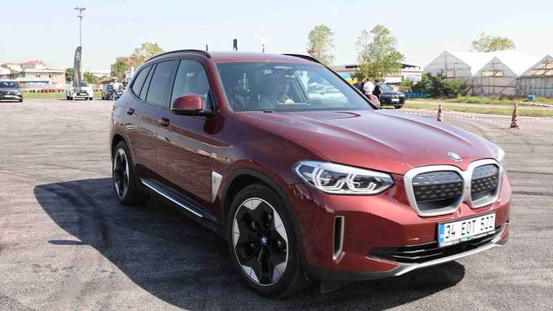 Elektrikli ve Hibrit Araçlar Sürüş Haftası yeni yerinde voltajı yükseltecek 