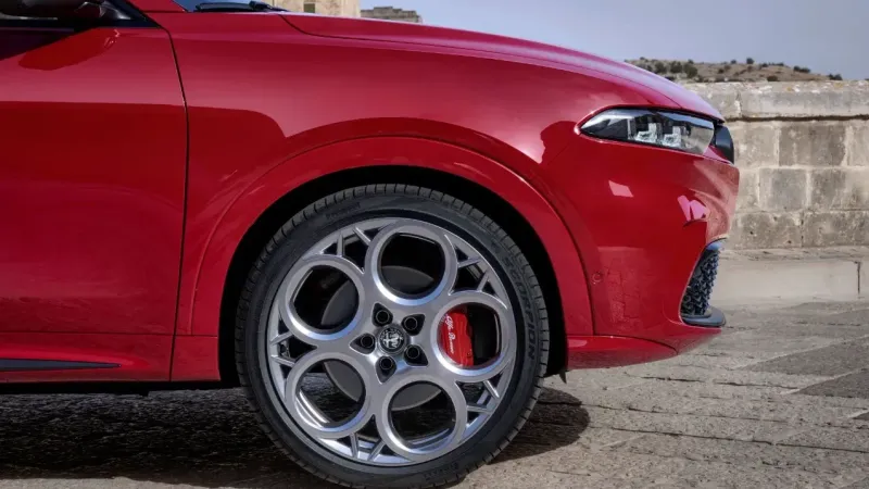 Alfa Romeo Tonale Tributo Italiano özel serisi Türkiye’de satışa sunuldu