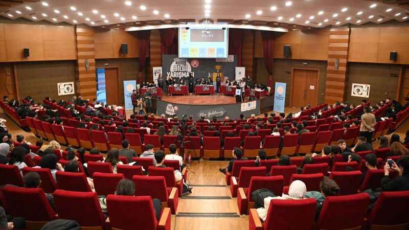 Tuzla’da bilim ve matematik şöleni