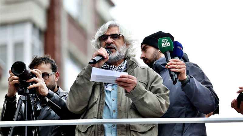 On binler Ümraniye'de Şehitler ve Filistin için yürüdü