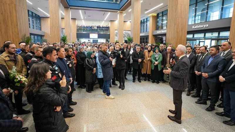 Yeniden aday olan Başkan Yıldırım'a coşkulu karşılama