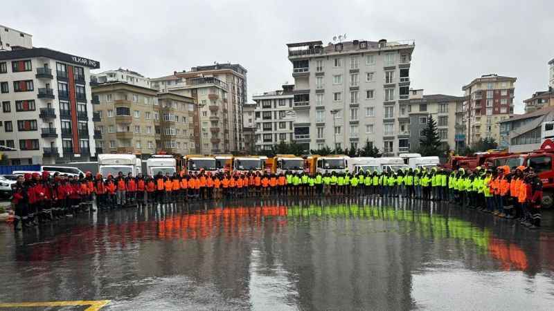 Ümraniye Belediyesi'nde kar nöbeti başladı