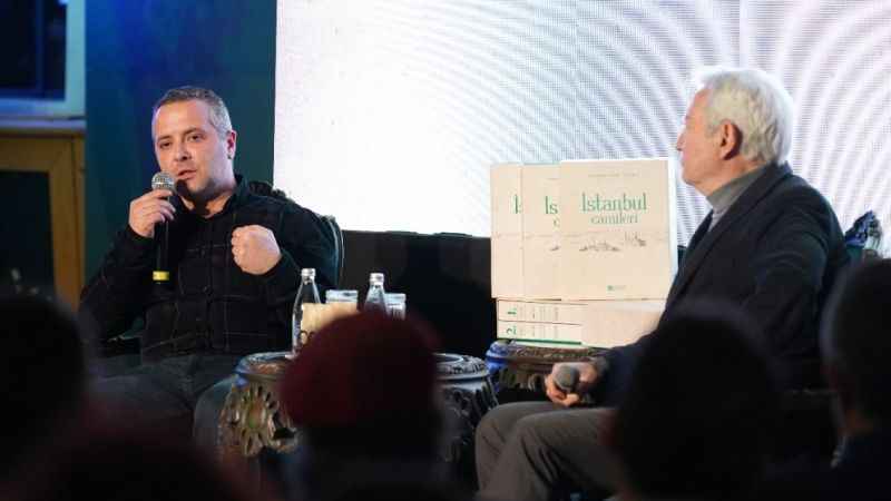 Üsküdar Belediyesi, "İstanbul Camileri" kitabını tanıttı