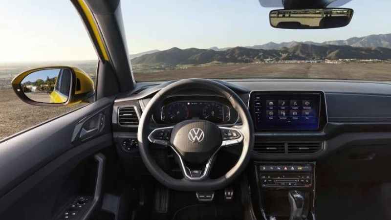 Volkswagen SUV ailesinin en kompakt üyesi Yeni T-Cross: Daha teknolojik, daha konforlu