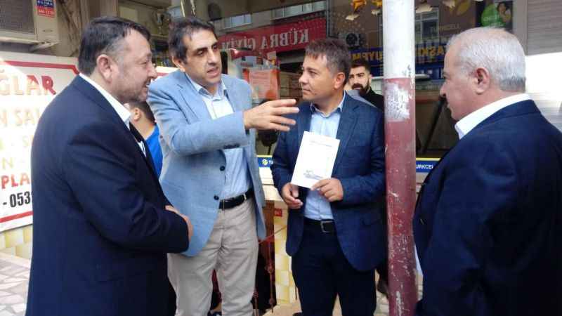 Sarıyer’de Bağımsız Belediye Başkan Adayı Erhan Vergili projelerini açıklamayı sürdürüyor