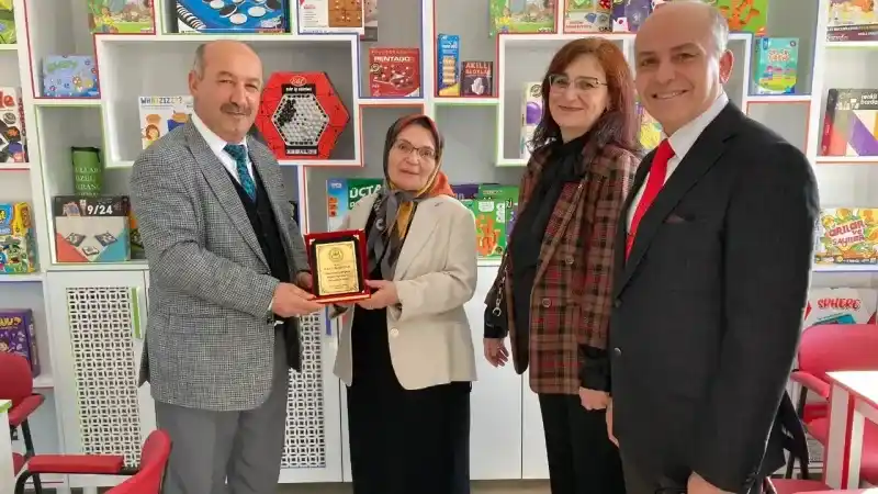 Şükriye-Salih Sönmez Akıl ve Zeka Oyunları Atölyesi açıldı