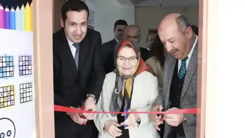 Şükriye-Salih Sönmez Akıl ve Zeka Oyunları Atölyesi açıldı