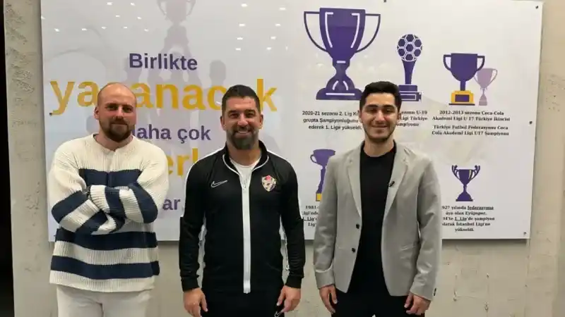 Eyüpspor Teknik Direktörü Arda Turan'dan şampiyonluk sonrası ilk özel röportaj