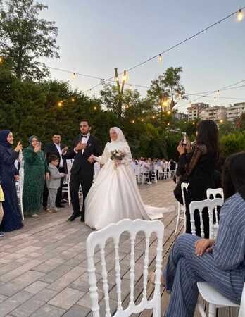 Esra ve Mesut çifti mutluluğa ilk adımlarını attı