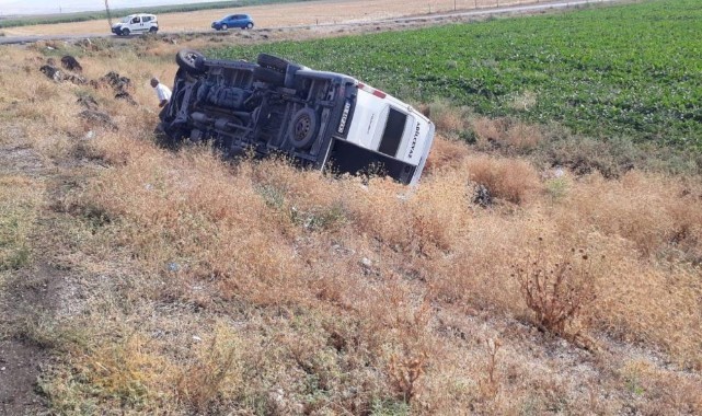 Bitlis’te Öğretmen Servisi Şarampole Uçtu
