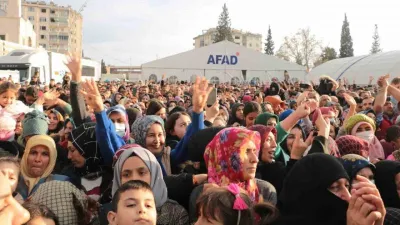 Cumhurbaşkanı Erdoğan: 1 yıl içerisinde kalıcı konutları bitirerek vatandaşlarımıza teslim edeceğiz