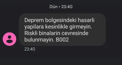 AFAD’dan depremde hasar gören binalara girmeyin uyarısı