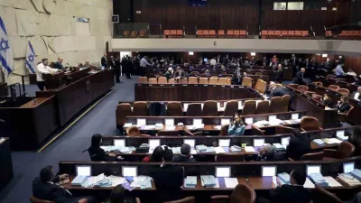 İsrail’de tartışmalı yargı reformu meclisin bir sonraki yasama dönemine kadar ertelendi