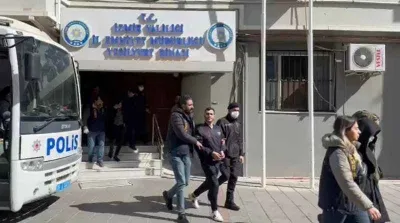 Yeşilçam filmleri gerçek oldu: İçeceklerine ’kokusuz aseton’ atıp uyutarak dolandırmışlar