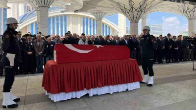 Suriye'de şehit düşen polis memuru Özgür Barçın, Ankara’da son yolculuğuna uğurlandı