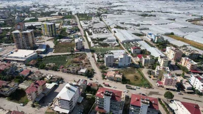 Mersin Anamur'u hortum vurdu: 13 kişi yaralandı