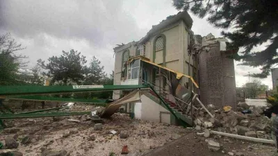 Ankara’da fırtına çatıları ve minareleri uçurdu: 1 kişi yaralandı