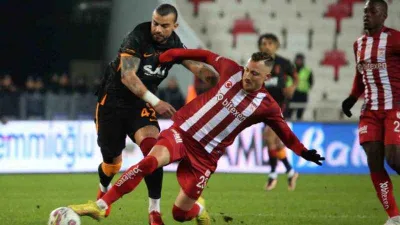 Galatasaray ile Sivasspor 34. randevuda