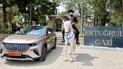 Türklerin ilk aracıyla son aracı yan yana