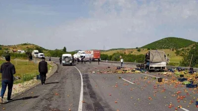 Bingöl’de tır kamyonetle çarpıştı: 1 ölü, 1 yaralı