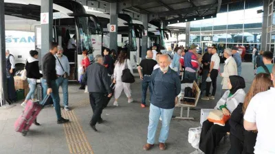 Kahramanmaraş otogarında seçim yoğunluğu