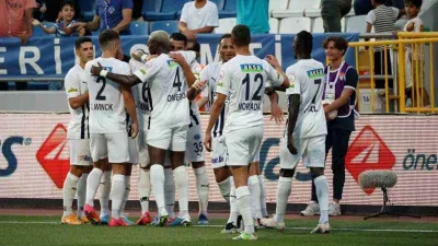 Kasımpaşa üç puanı üç golle aldı