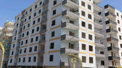 Diyarbakır esnafı ağır hasarlı binaların yıkımının hızlandırılmasını istiyor