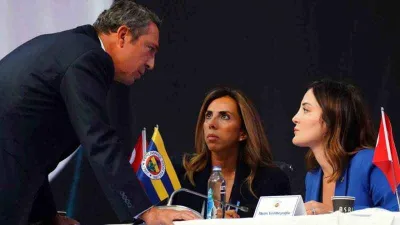 Fenerbahçe Stadı’nın isim değişikliği için yönetime yetki verildi