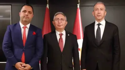 Galatasaray’da başkan adayları renk seçimi yapıldı