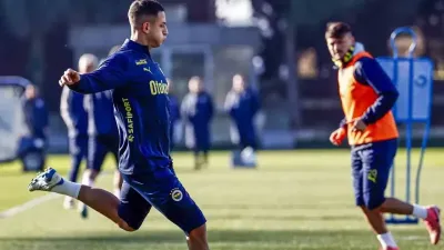 Fenerbahçe çalışmalarını sürdürdü