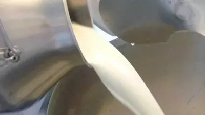 Sütünüz maviye dönüyorsa dikkat!