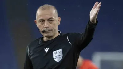 UEFA’dan Cüneyt Çakır’a görev