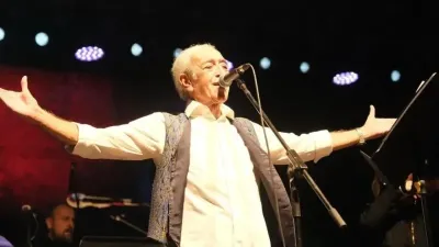 Edip Akbayram hayatını kaybetti