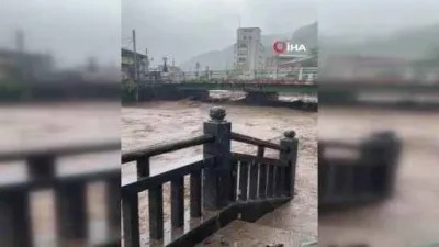 Japonya’daki Lan Tayfunu'nda yaralı sayısı 50'ye yükseldi