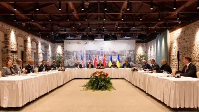 Türkiye -ABD-Ukrayna heyetleri arasındaki görüşme başladı