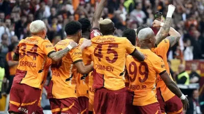 Galatasaray yalnızca 2 hafta lider olamadı