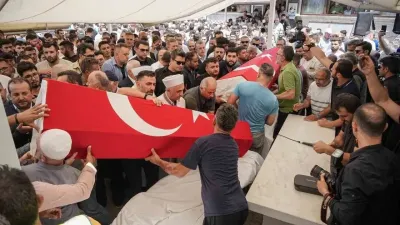 Yangın şehitlerine son veda