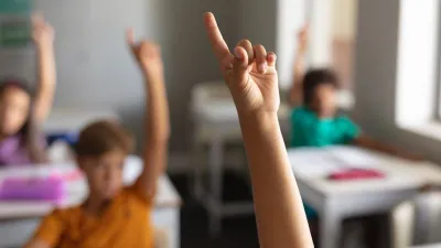 Okullarda ara tatil sonrası ilk ders çaldı