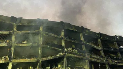 İş hanının söndürme çalışmaları 3 gündür devam ediyor