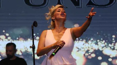 Niran Ünsal, Düzceliler ile buluştu