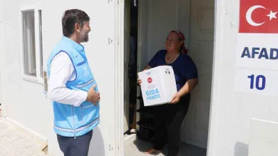 Türkiye Diyanet Vakfı Hatay’da 15 bin adet yardım kolisi dağıttı
