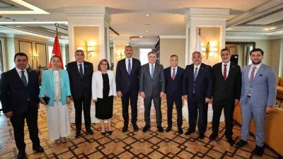 AK Parti Gaziantep heyetinden Ankara’da Bakanlarla görüştü