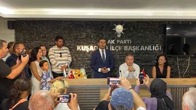AK Parti Kuşadası ilçe teşkilatında görev değişimi